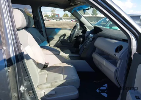 2013 Honda Pilot Lx z USA, uszkodzony, nr VIN 5FNYF3H23DB014071